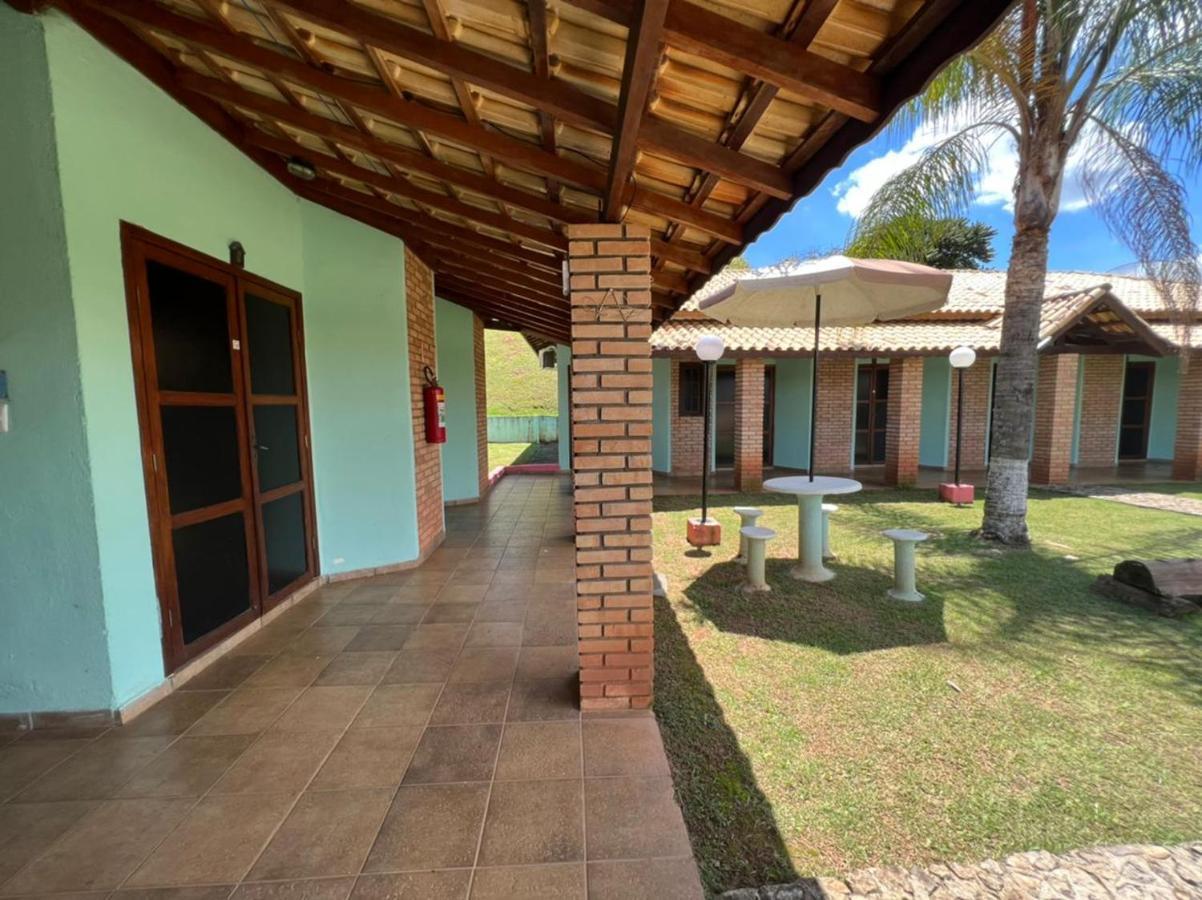 Pousada Vale Das Maritacas Монти-Алегри-ду-Сул Экстерьер фото